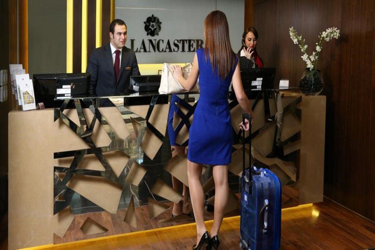 Lancaster Raouche Hotel Beirut Exteriör bild